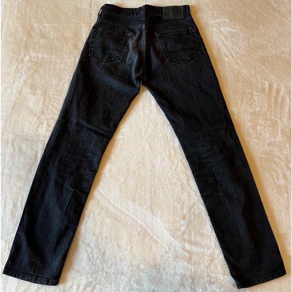 Denizen 216 Skinny Fit Distressed Jeans - Picture 2 of 6